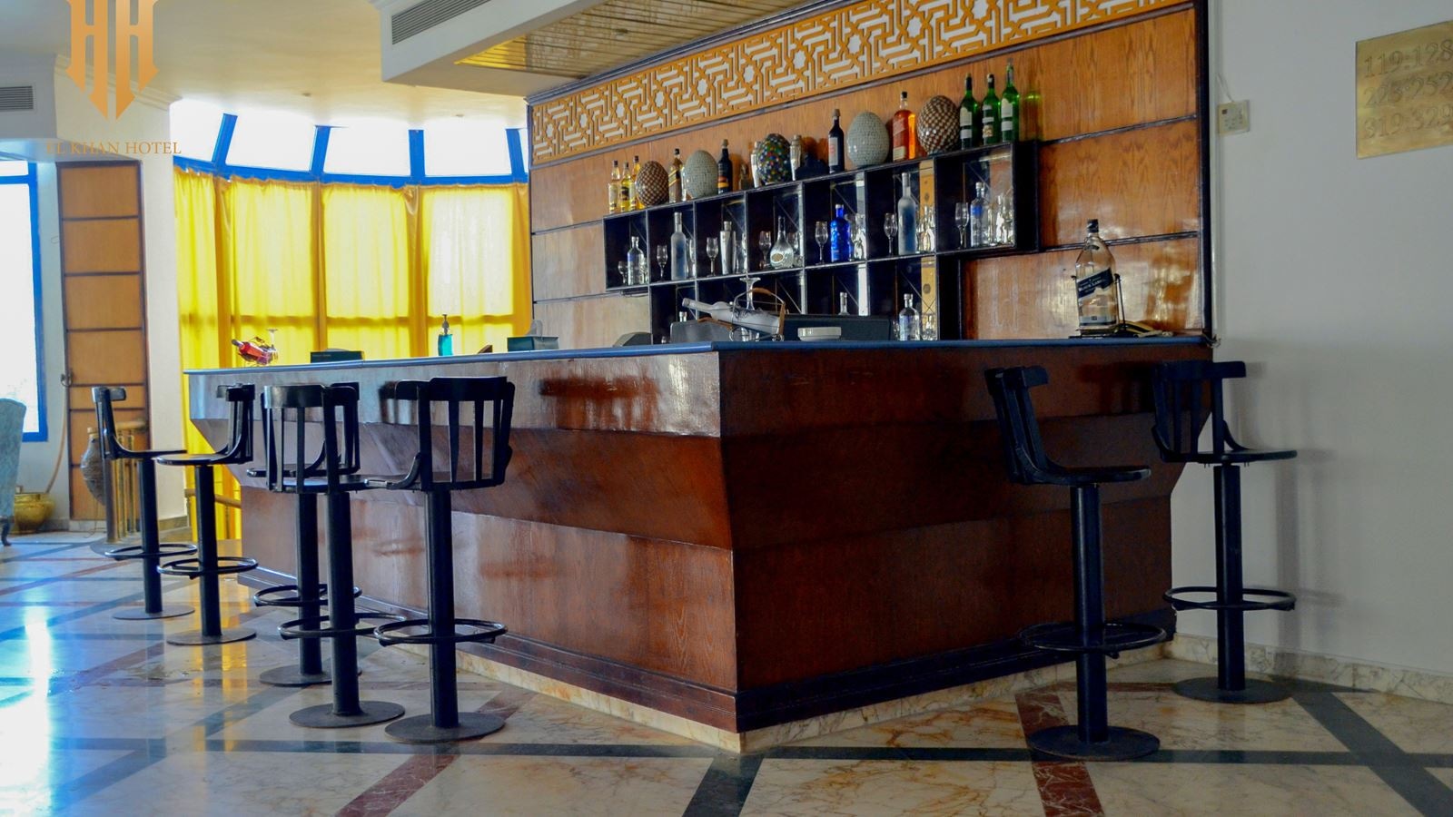 bars-lobby-bar