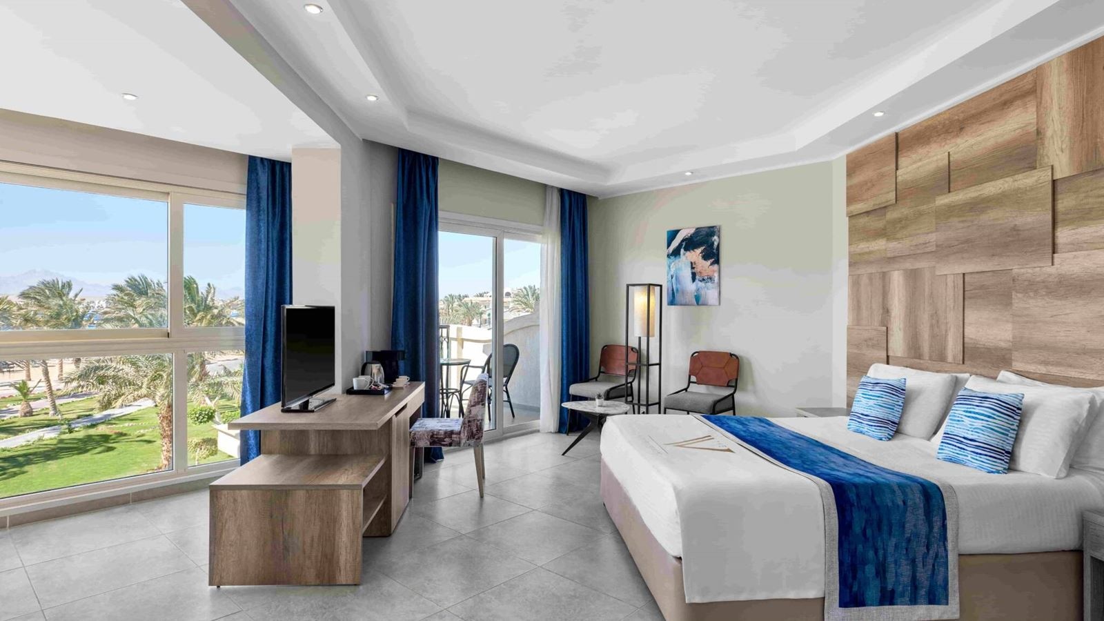 rooms-the-panoramic-suite-sea-view