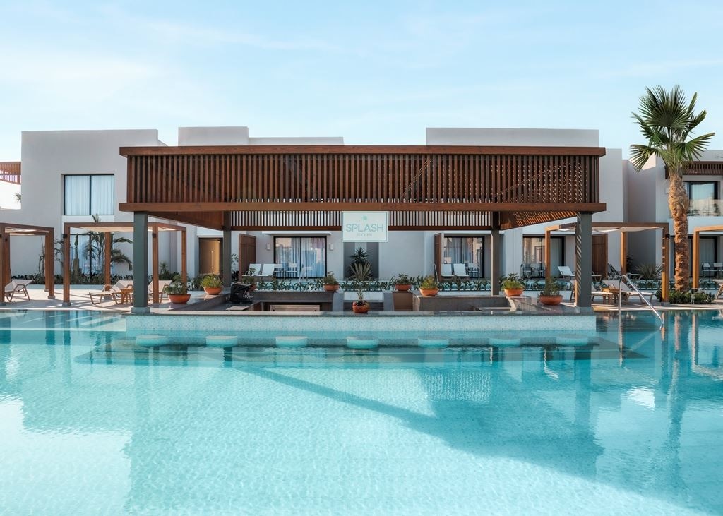 restaurants-the-pool-bar