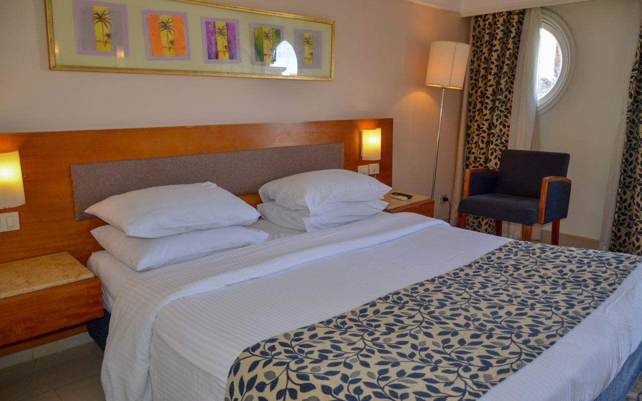 rooms-standard-garden-view