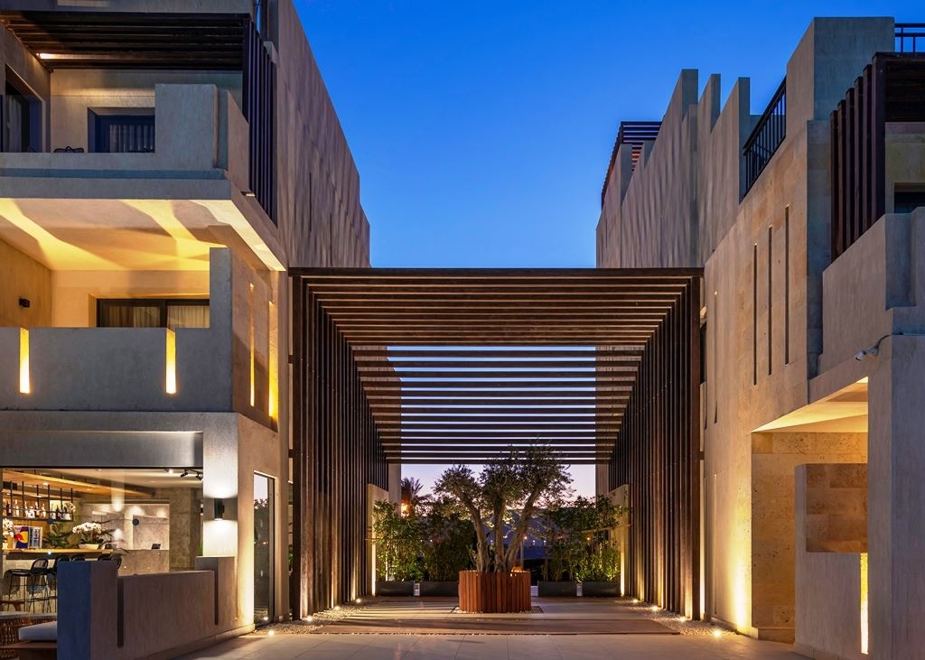 general-main-building