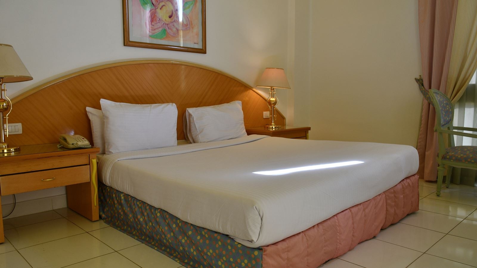 rooms-junior-suite-pool-view--sea-side