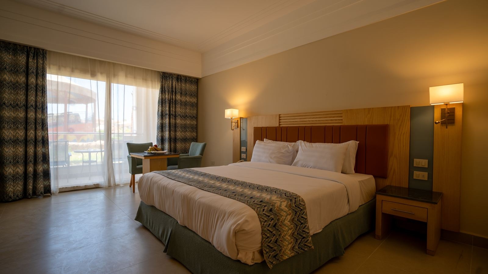 rooms-coral-family-room