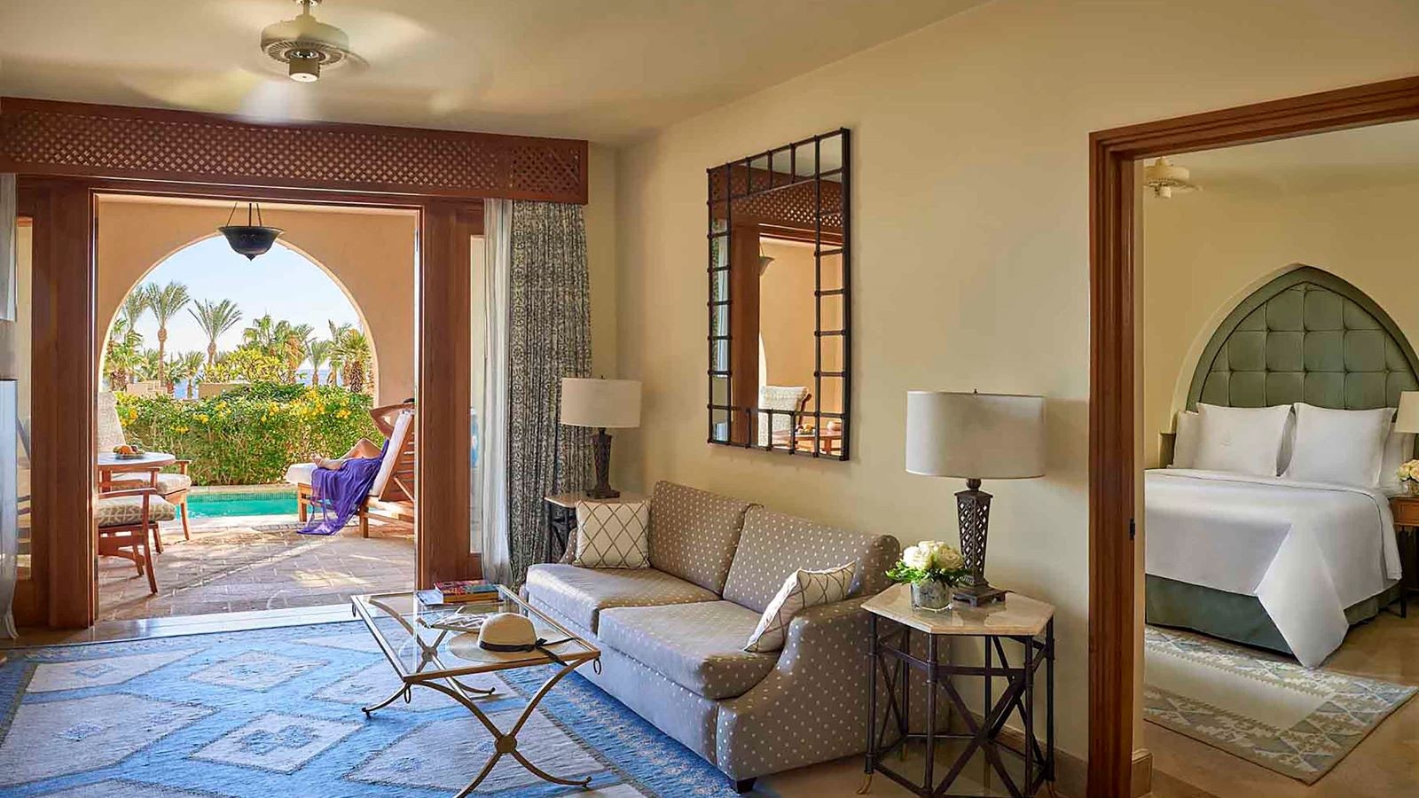 rooms-one-bedroom-suite-with-plunge-pool