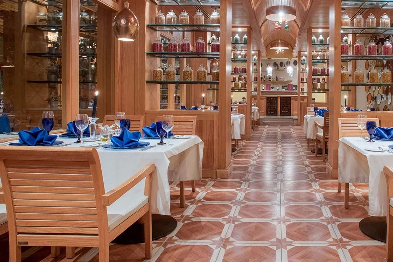 restaurants-restaurants