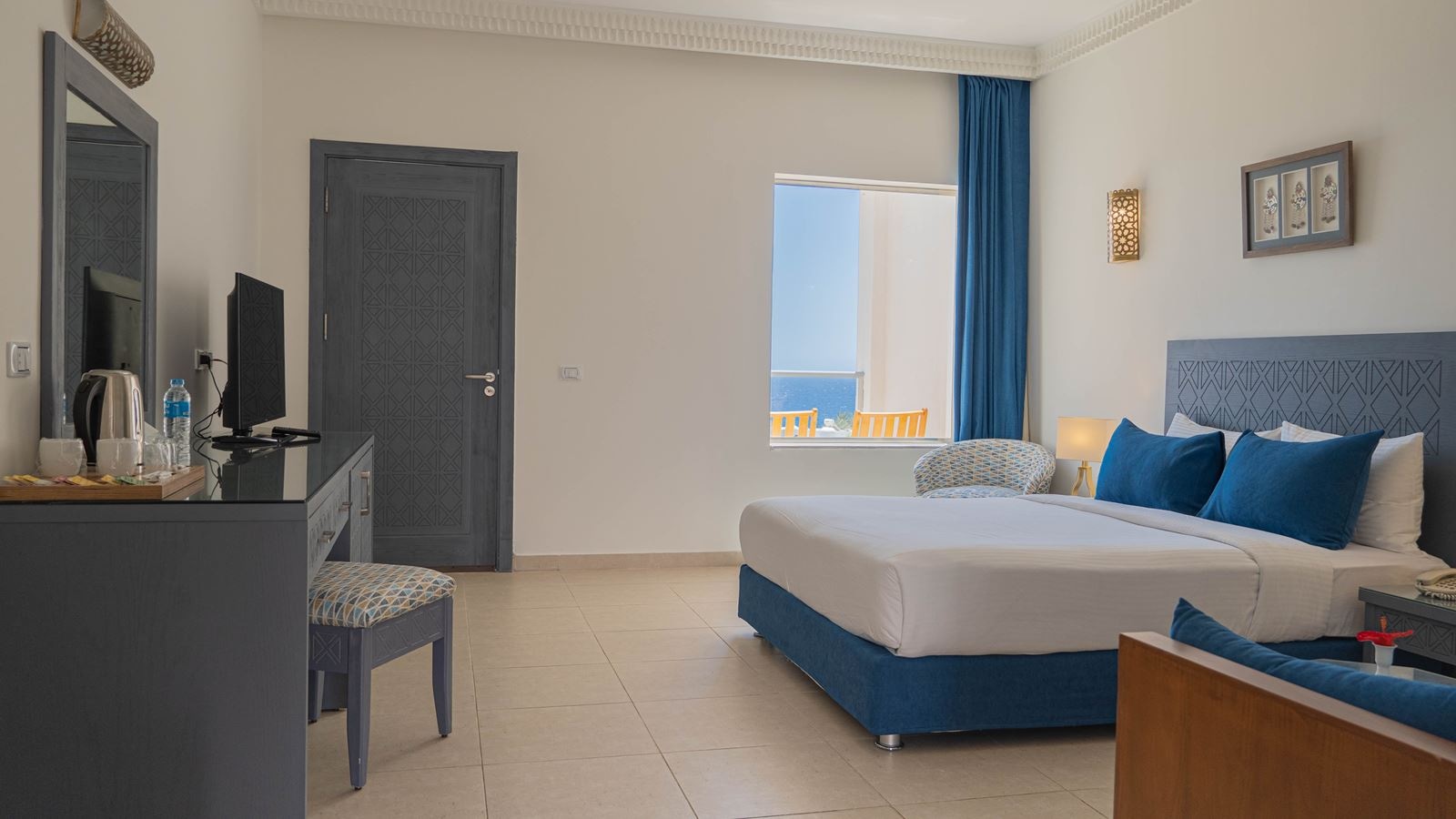 rooms-premium-sea-view-room