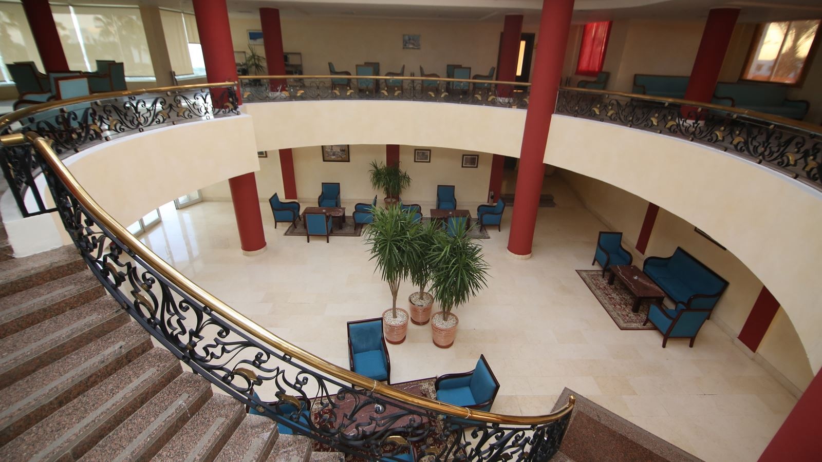 general-main-building