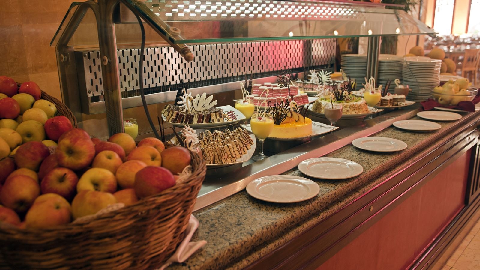 restaurants-main-building