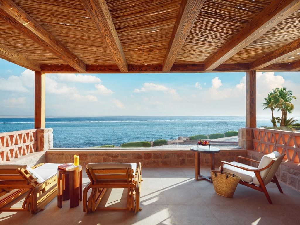 rooms-premium-room-sea-view