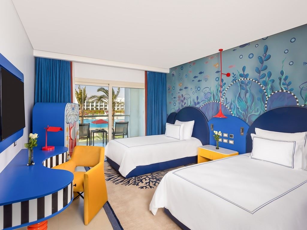 rooms-two-bedroom-deluxe-suite