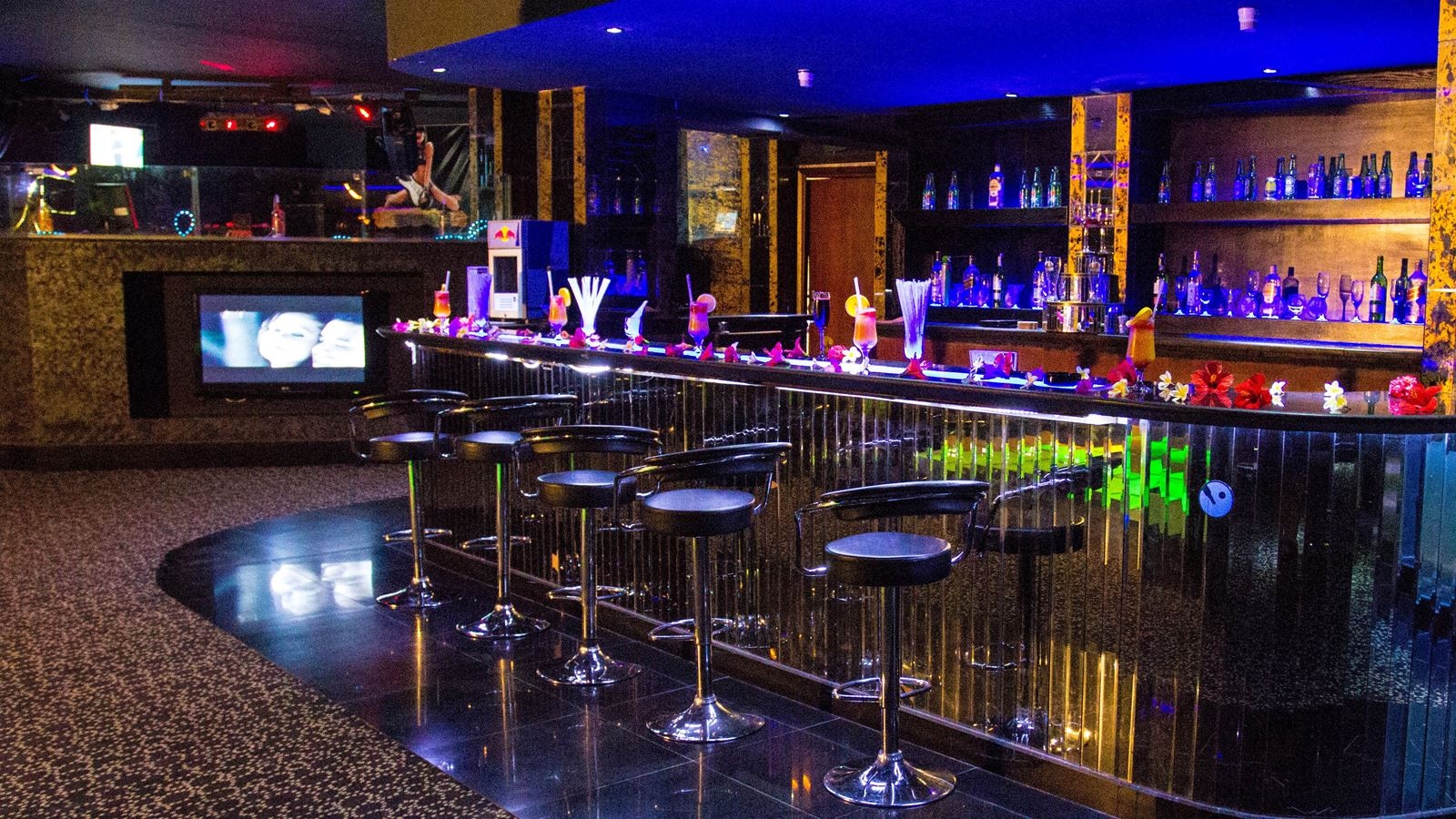 bars-sparks-night-club