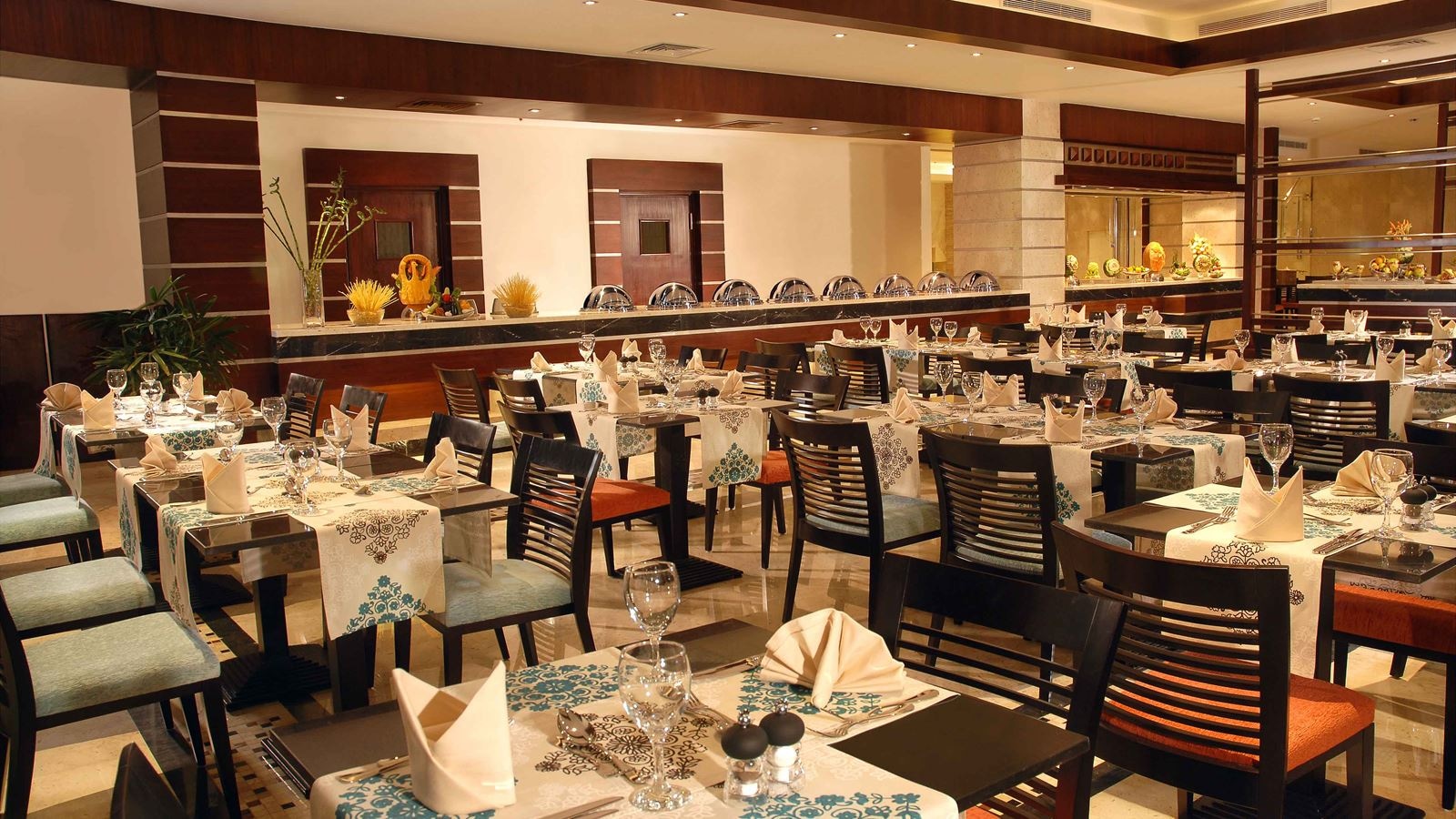 restaurants-tiran-restaurant