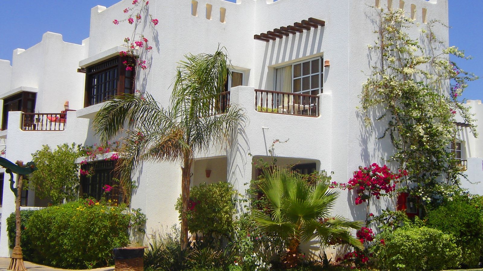 general-main-building