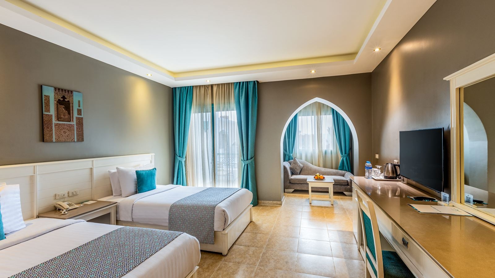 rooms-superior-room-partial-sea-view