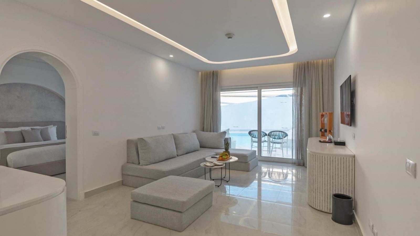 rooms-executive-pool-suite