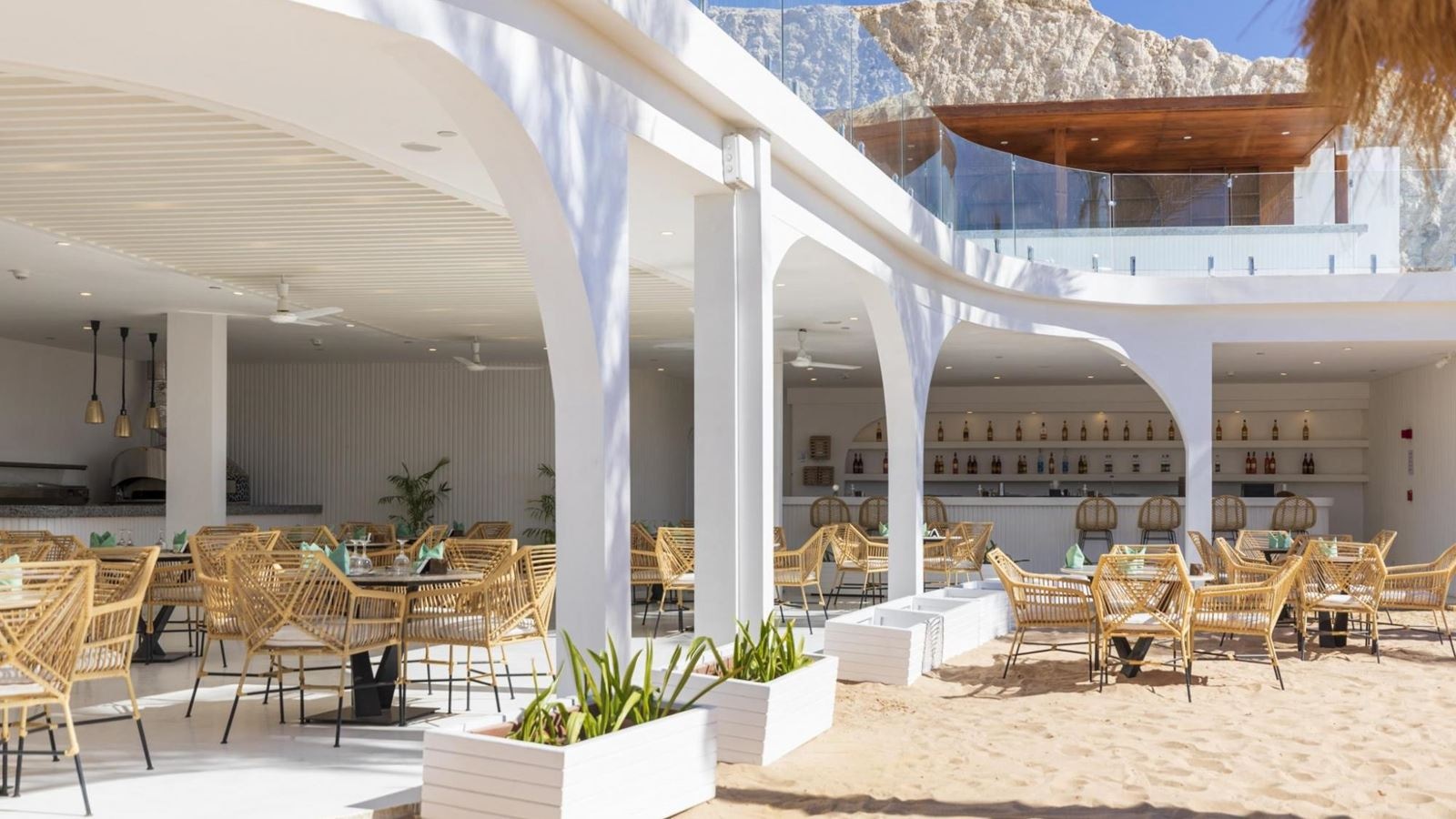 restaurants-elia-restaurant