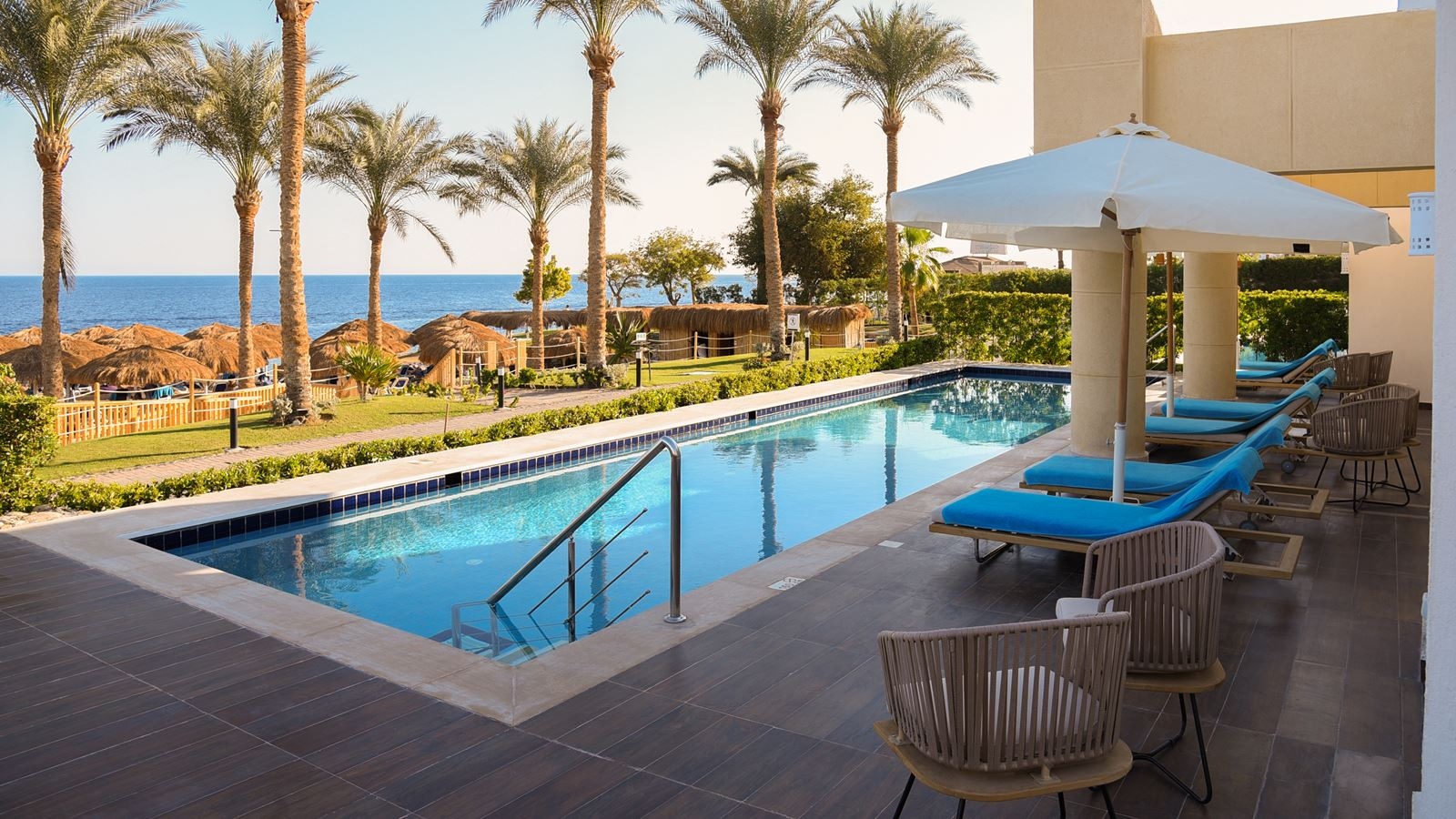 rooms-junior---swimup-suite