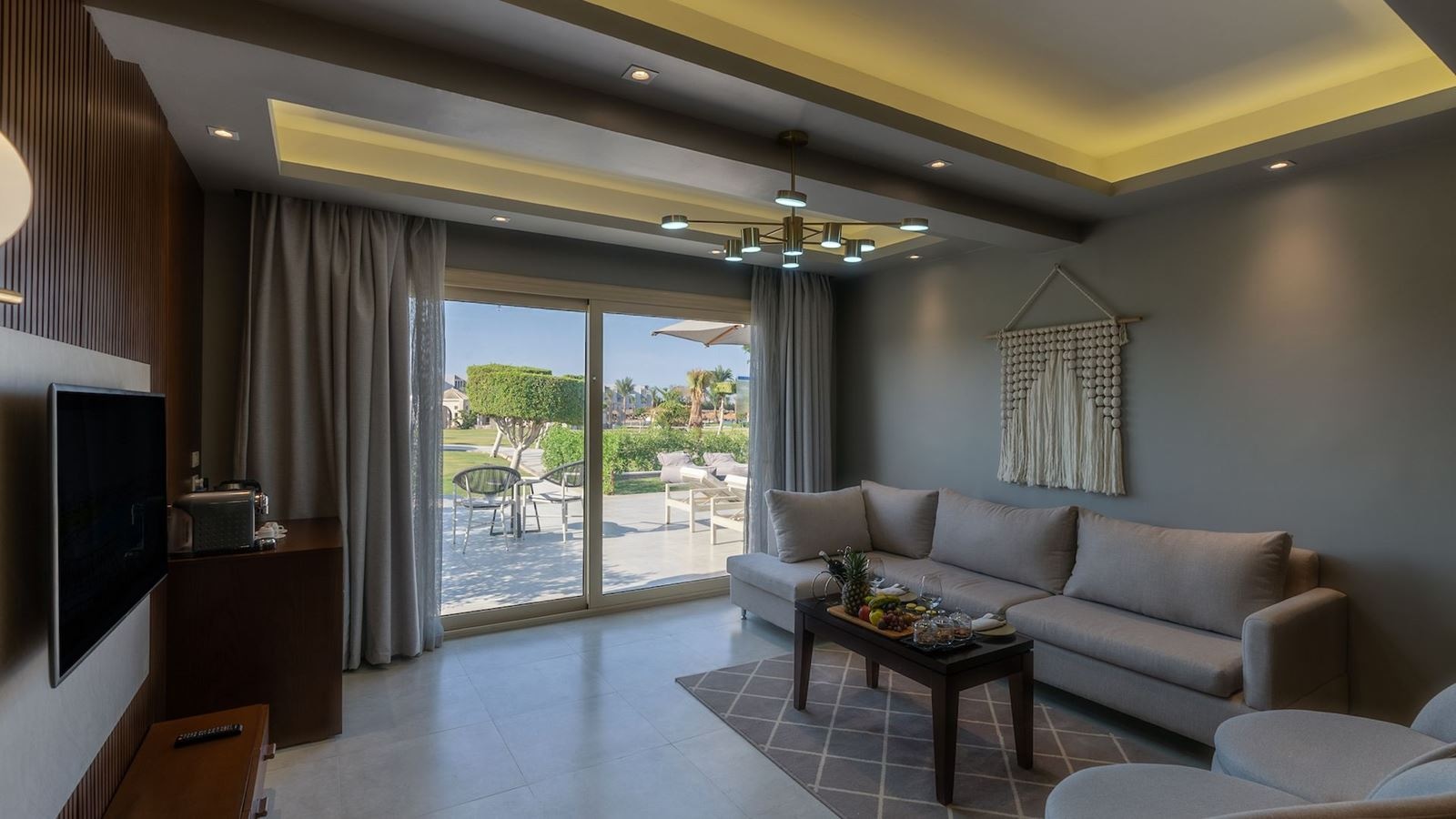 rooms-royal-suite-sea-view