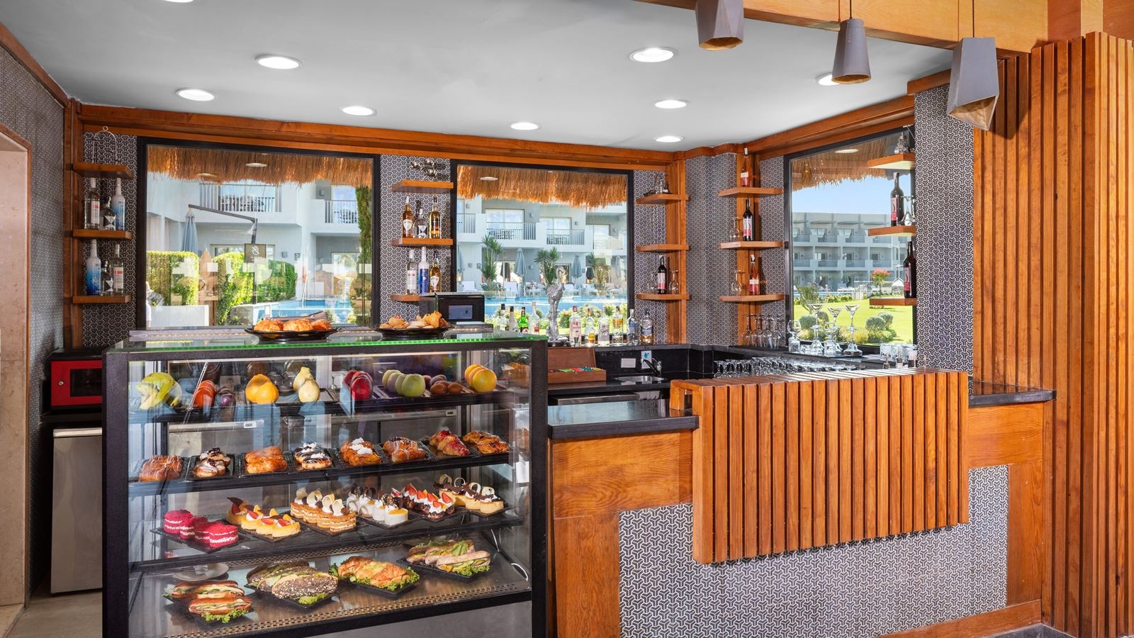 restaurants-posh-club-lounge