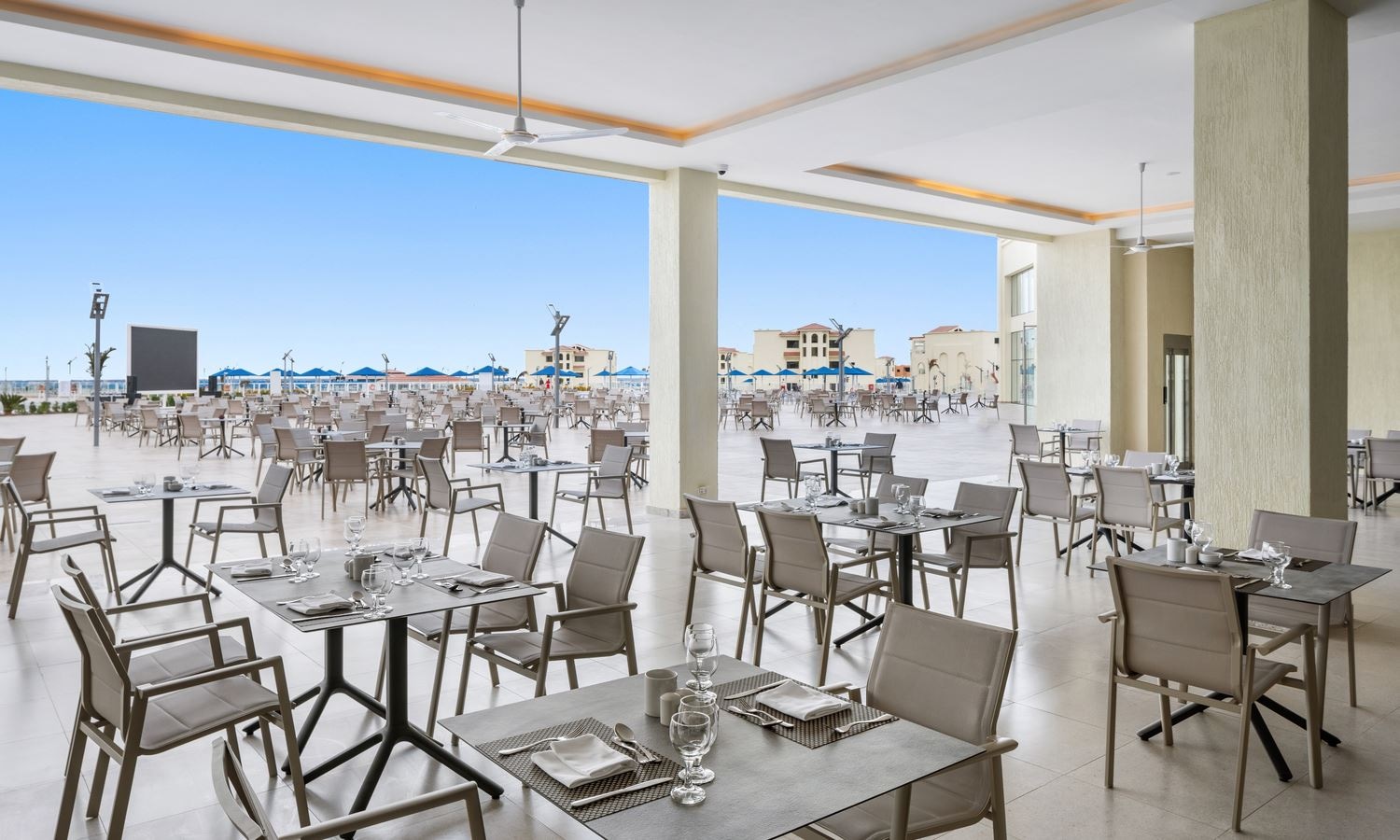 restaurants-alfredo-restaurant