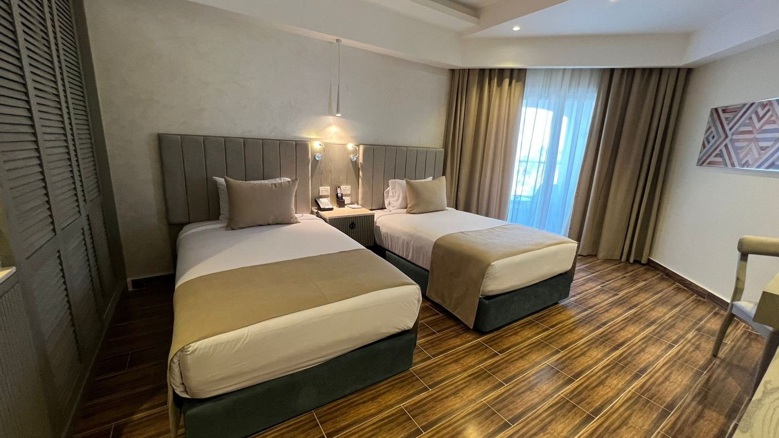 rooms-standard-room-sea-view