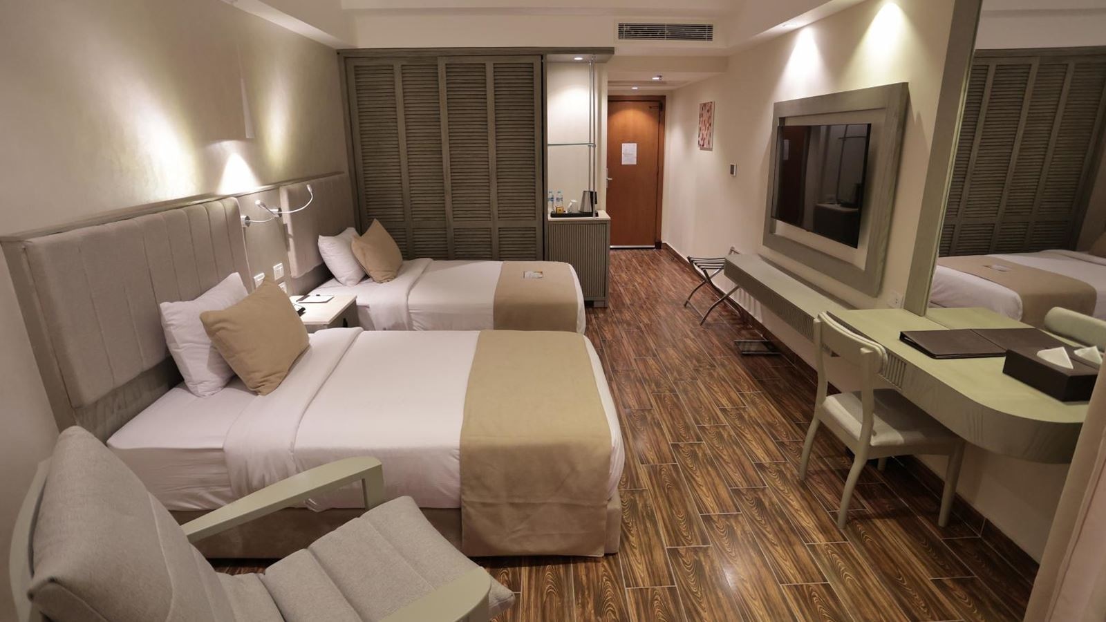 rooms-standard-room-sea-view