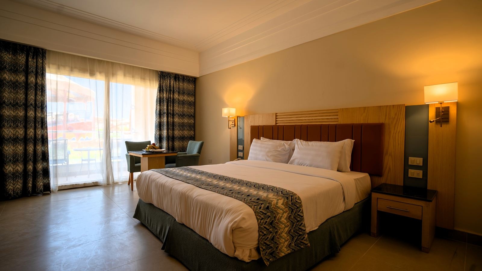 rooms-superior-aqua-room