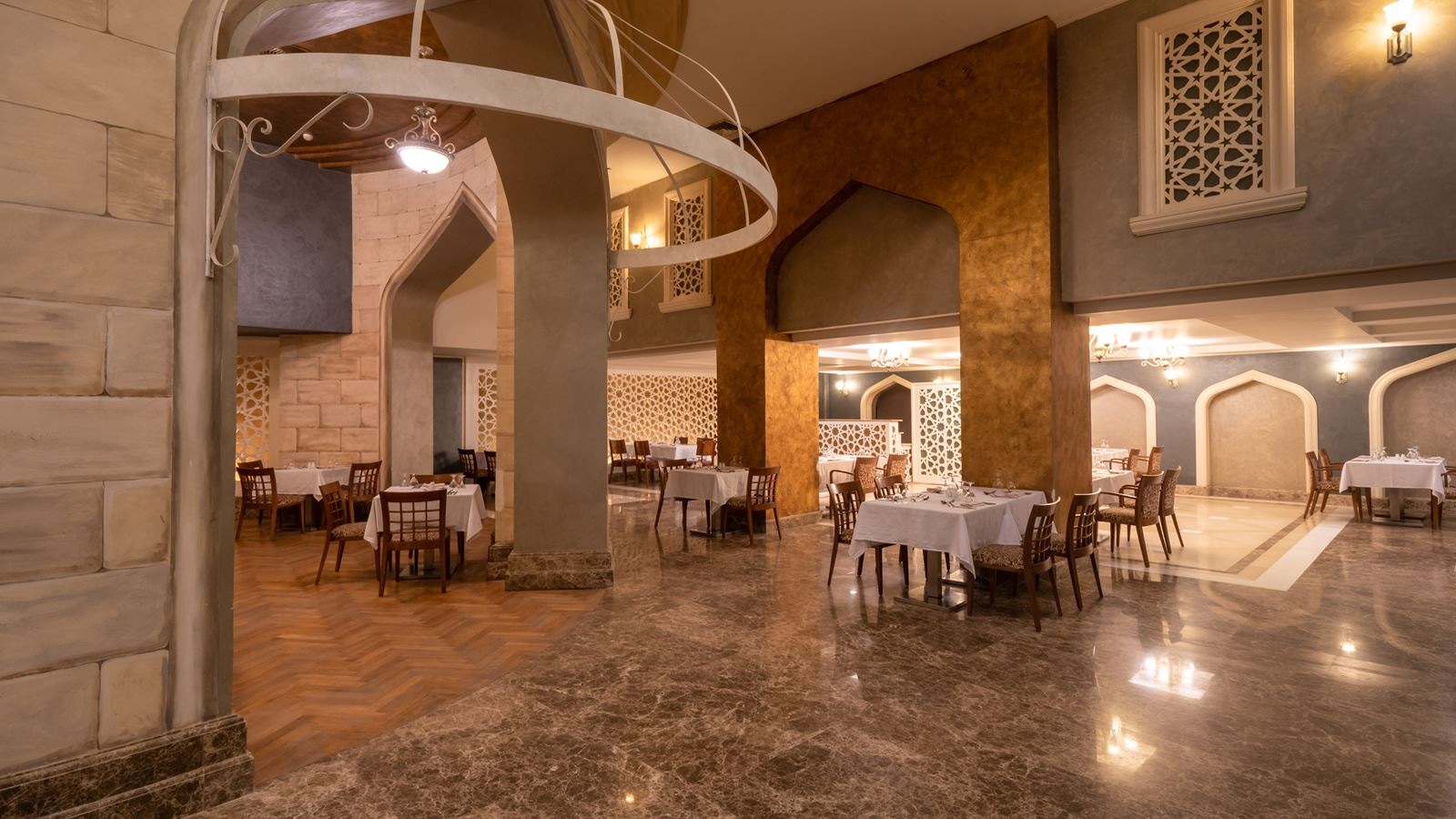 restaurants-andalucia-oriental-restaurant