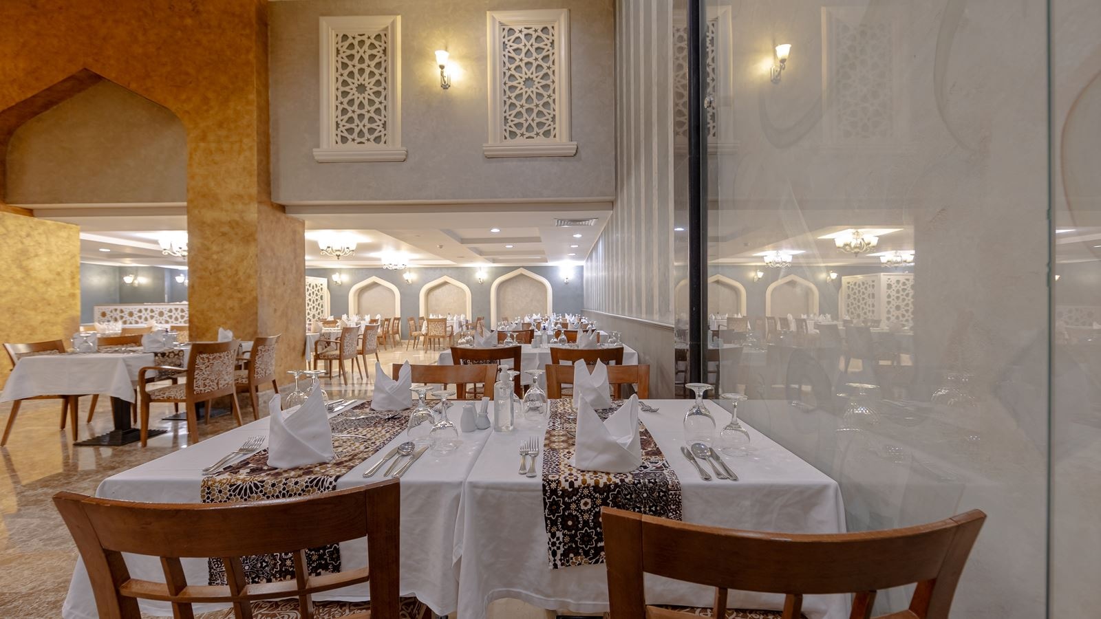 restaurants-andalucia-oriental-restaurant