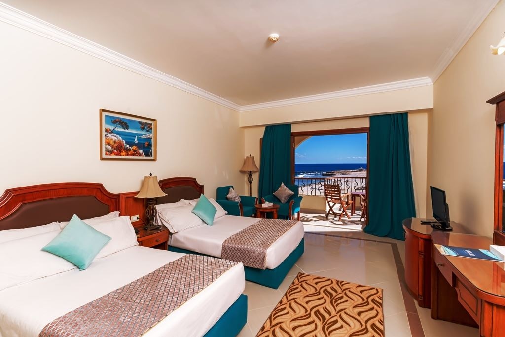rooms-standard-seaview