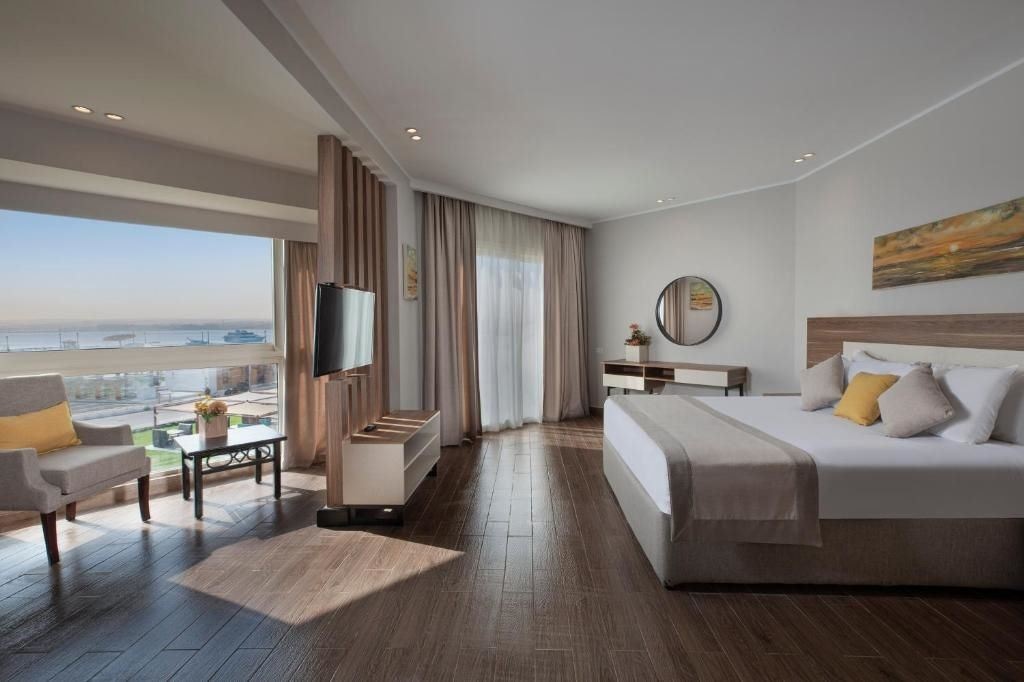 rooms-junior-suite-sea-view