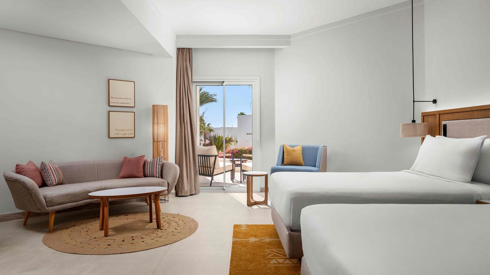 rooms-beachside-grand-premium-room-sea-view