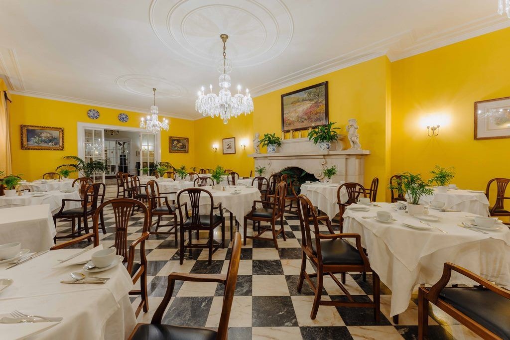 restaurants-restaurants