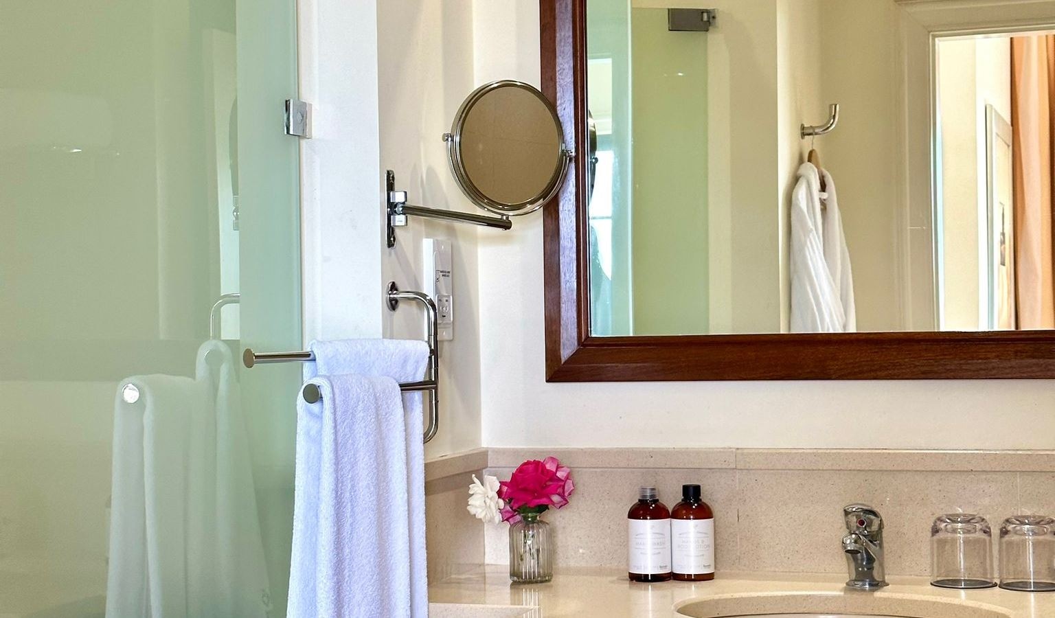 rooms-double-panoramic-room