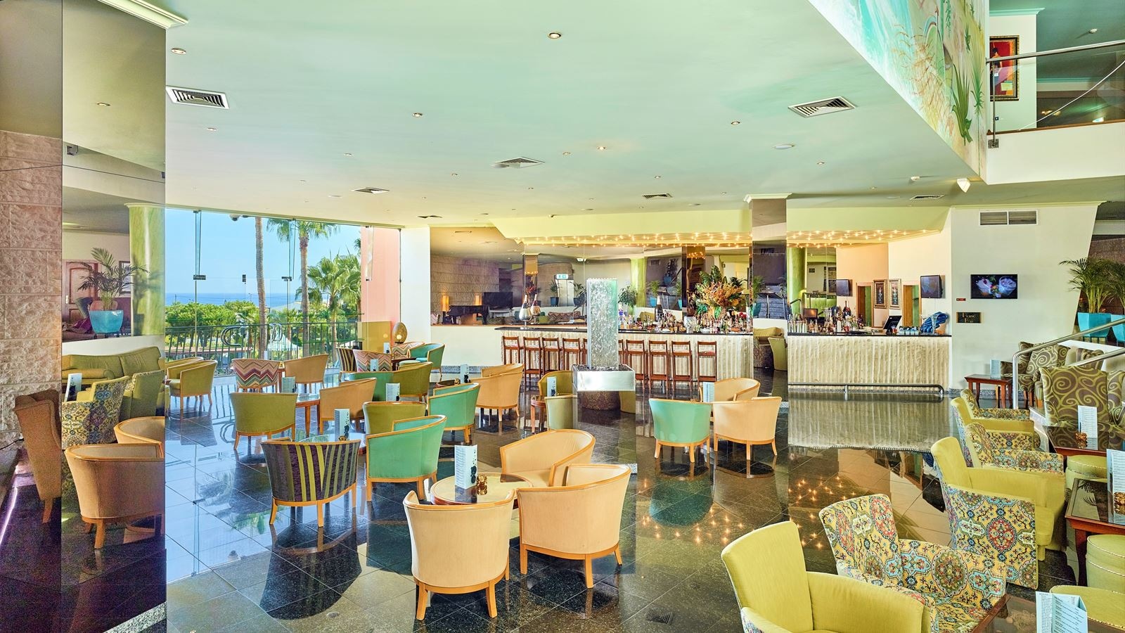 bars-piano-bar