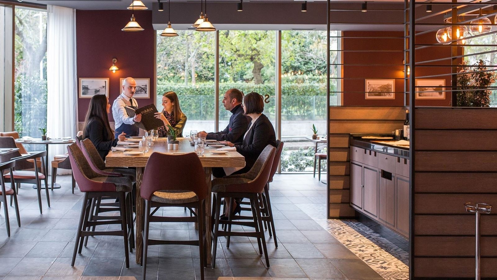 restaurants-restaurants