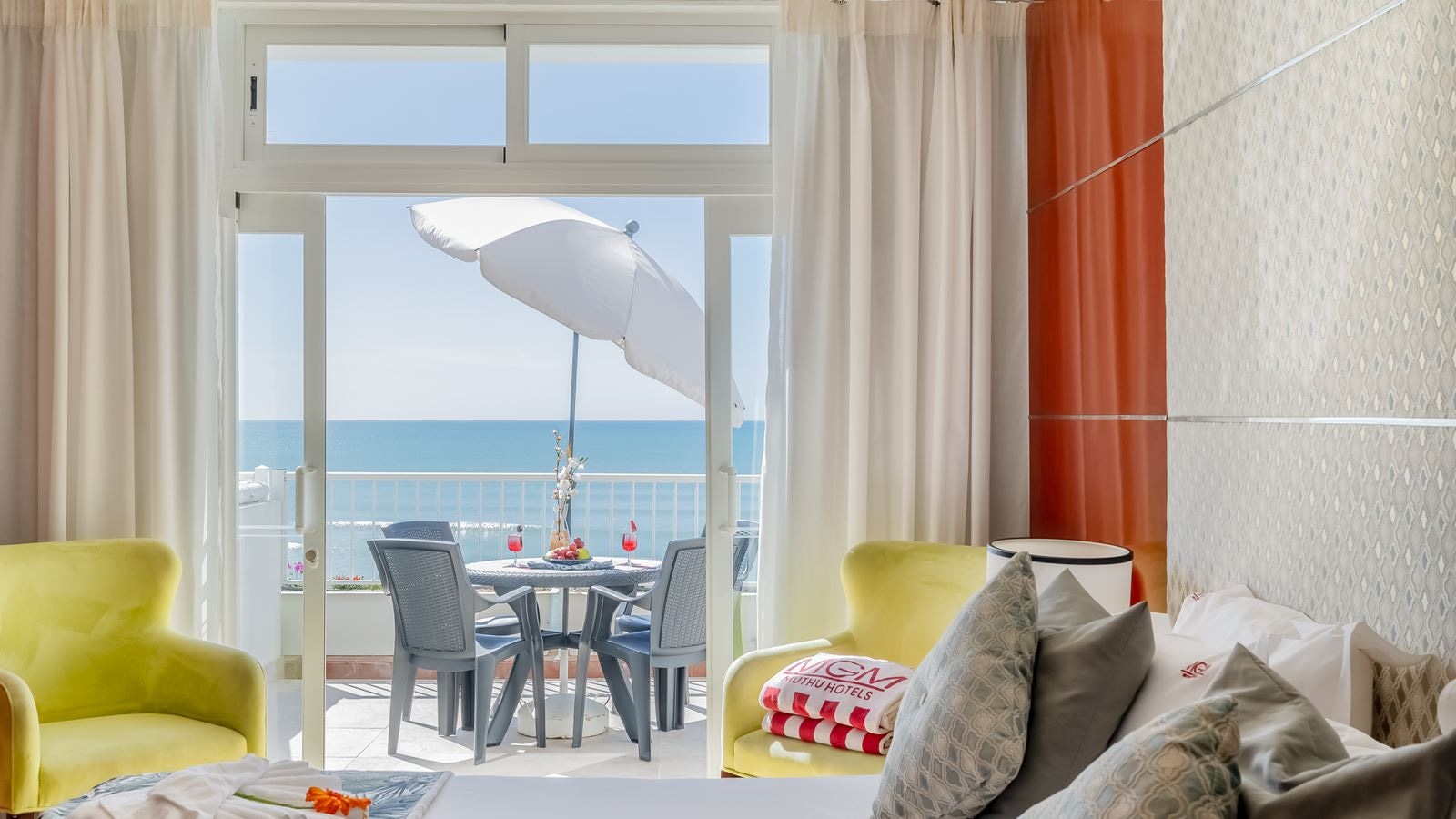 rooms-deluxe-junior-suite-sea-view--tois