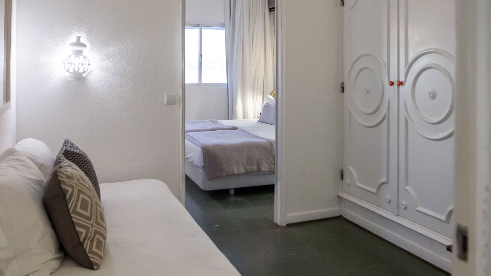 rooms-dm--superior-sea-view-room