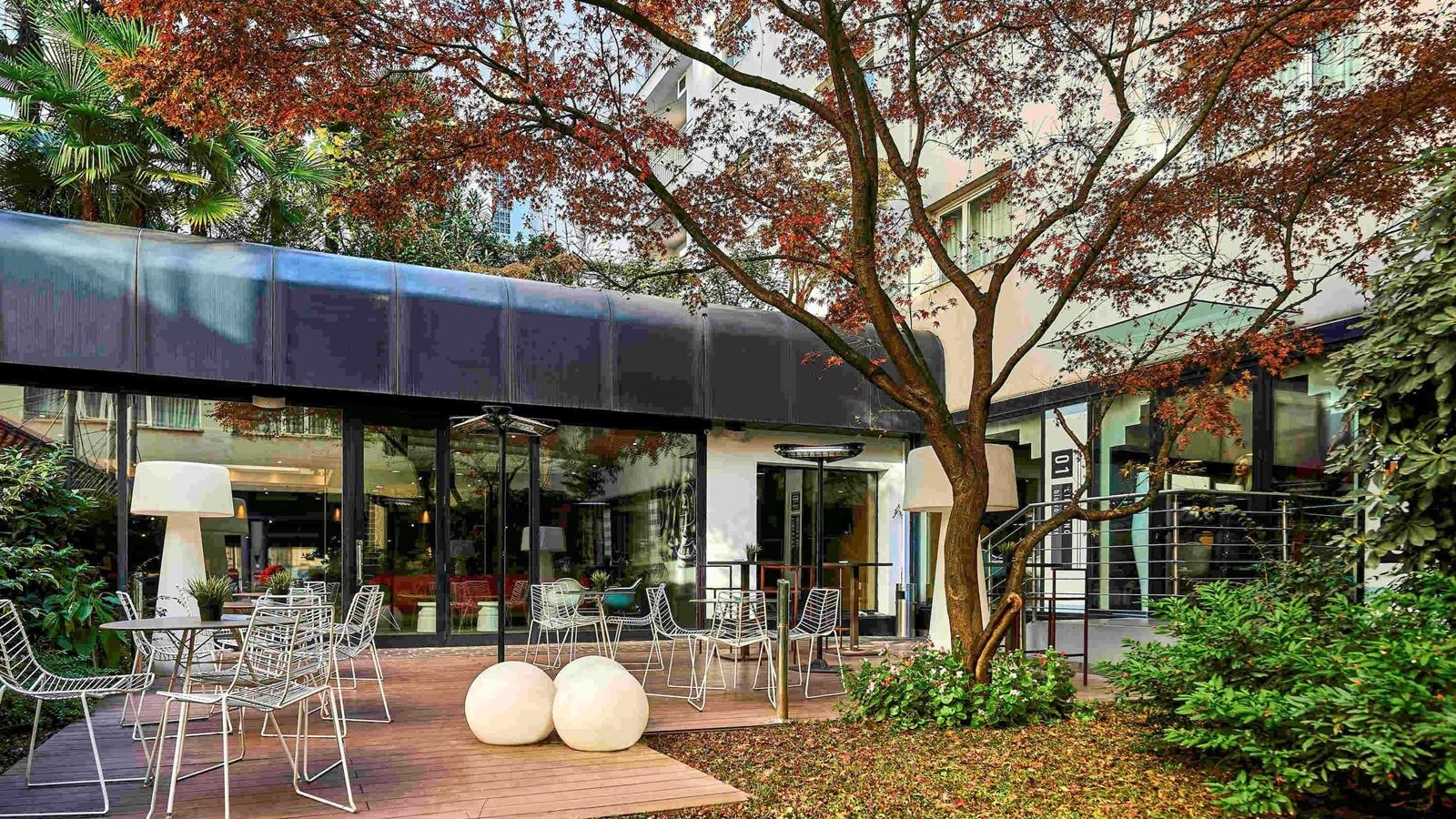restaurants-restaurants