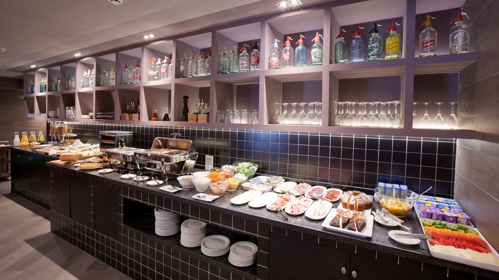 restaurants-restaurants