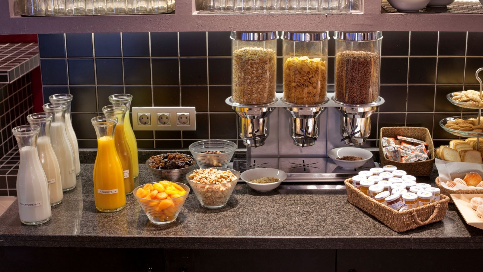 restaurants-restaurants