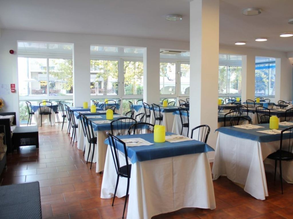 restaurants-breakfast-room