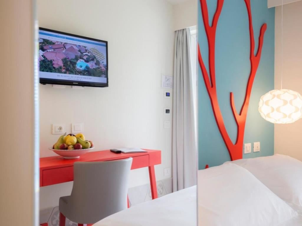 rooms-classic-garden-single-room