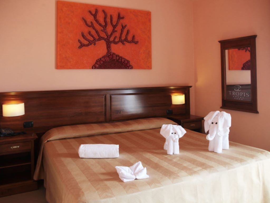 rooms-double-for-single-use