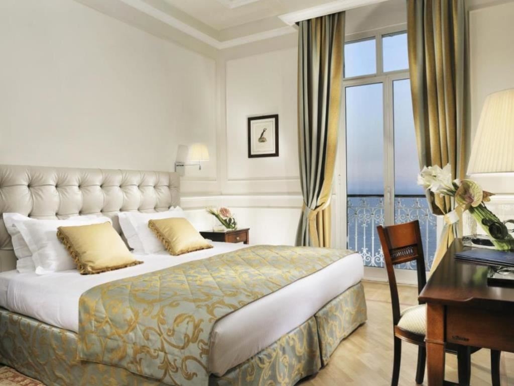 rooms-doppia-balcone-vista-mare