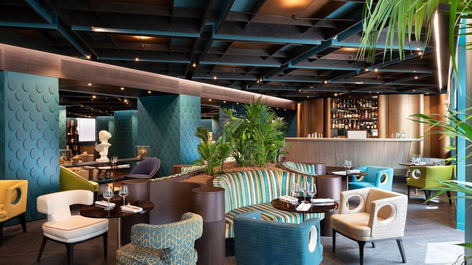 restaurants-restaurants