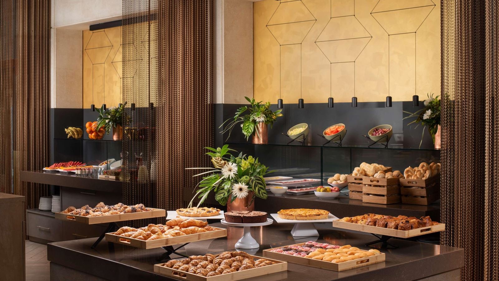 restaurants-restaurants