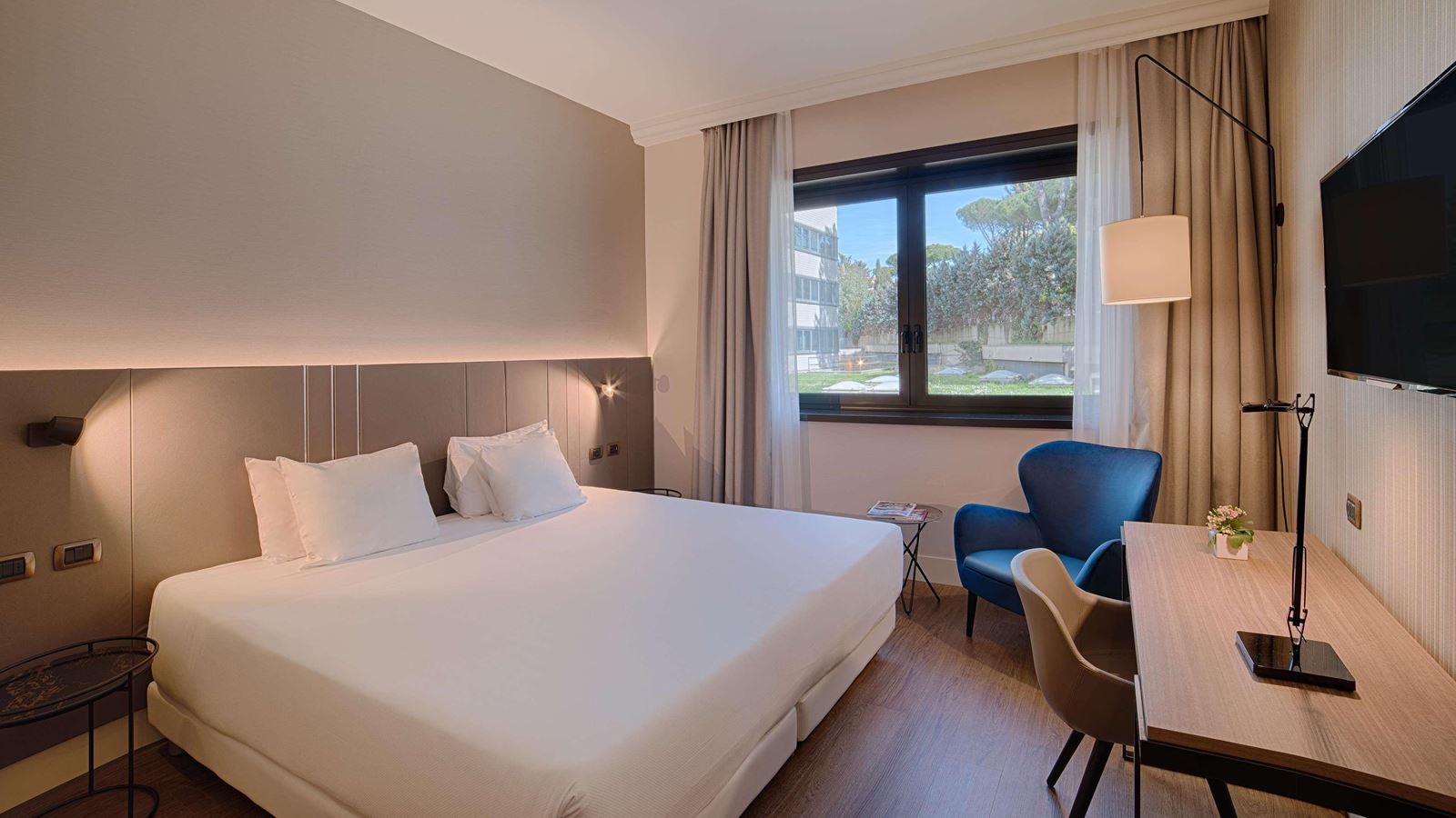 rooms-suite-standard