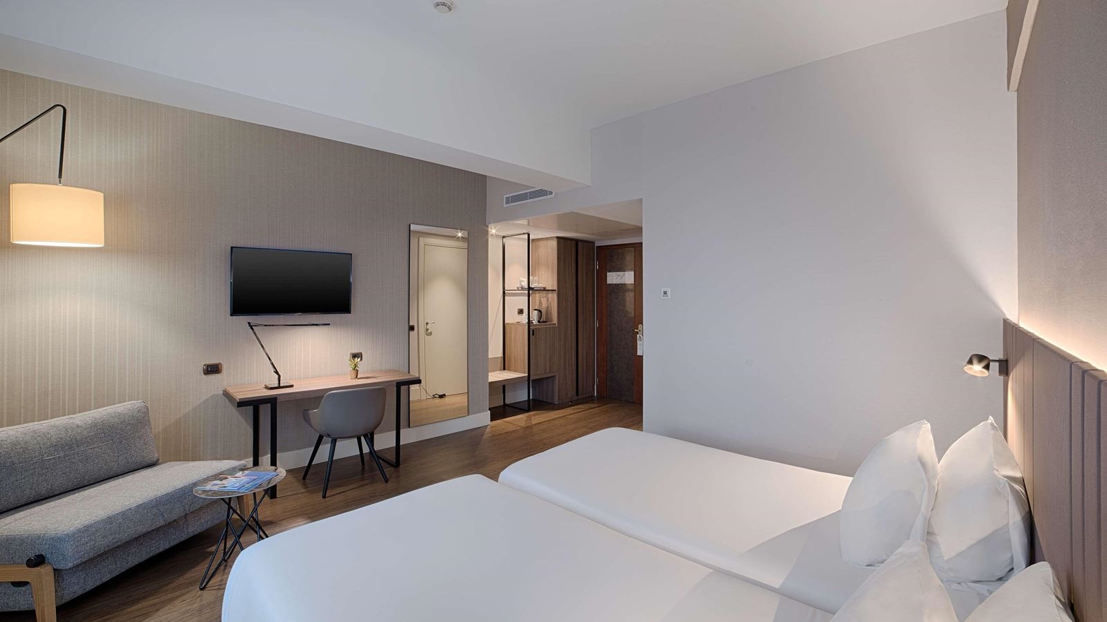 rooms-double-single-use-superior