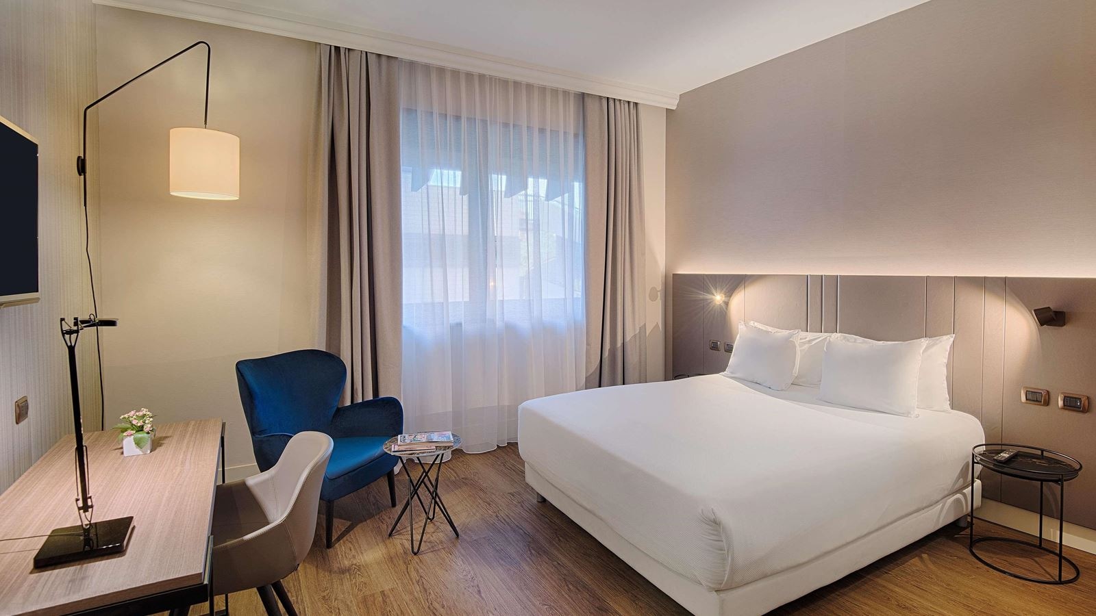 rooms-double-single-use-superior